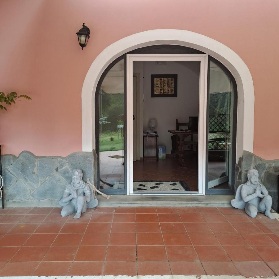 B&B La Casina Rosa La Spezia Valeriano Lunense Экстерьер фото