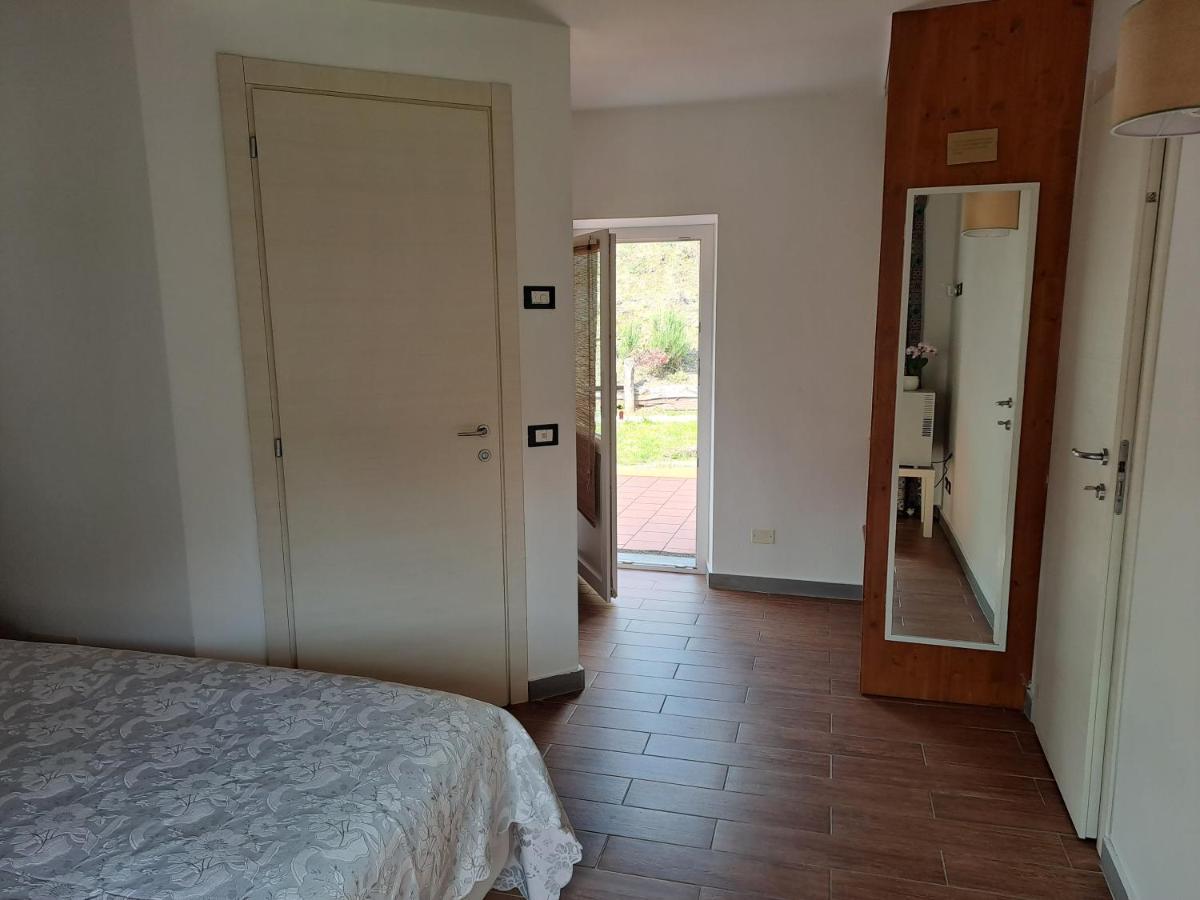 B&B La Casina Rosa La Spezia Valeriano Lunense Экстерьер фото