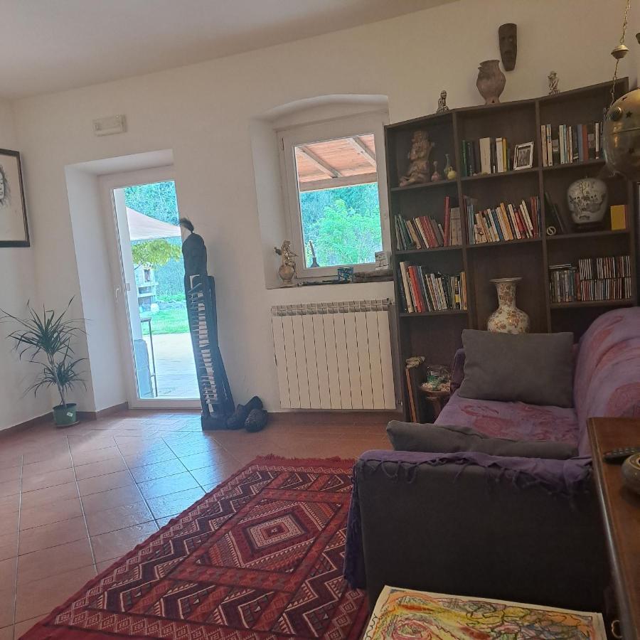 B&B La Casina Rosa La Spezia Valeriano Lunense Экстерьер фото