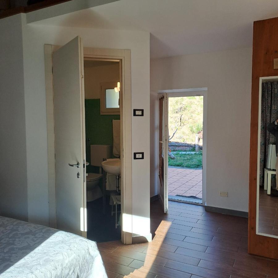 B&B La Casina Rosa La Spezia Valeriano Lunense Экстерьер фото