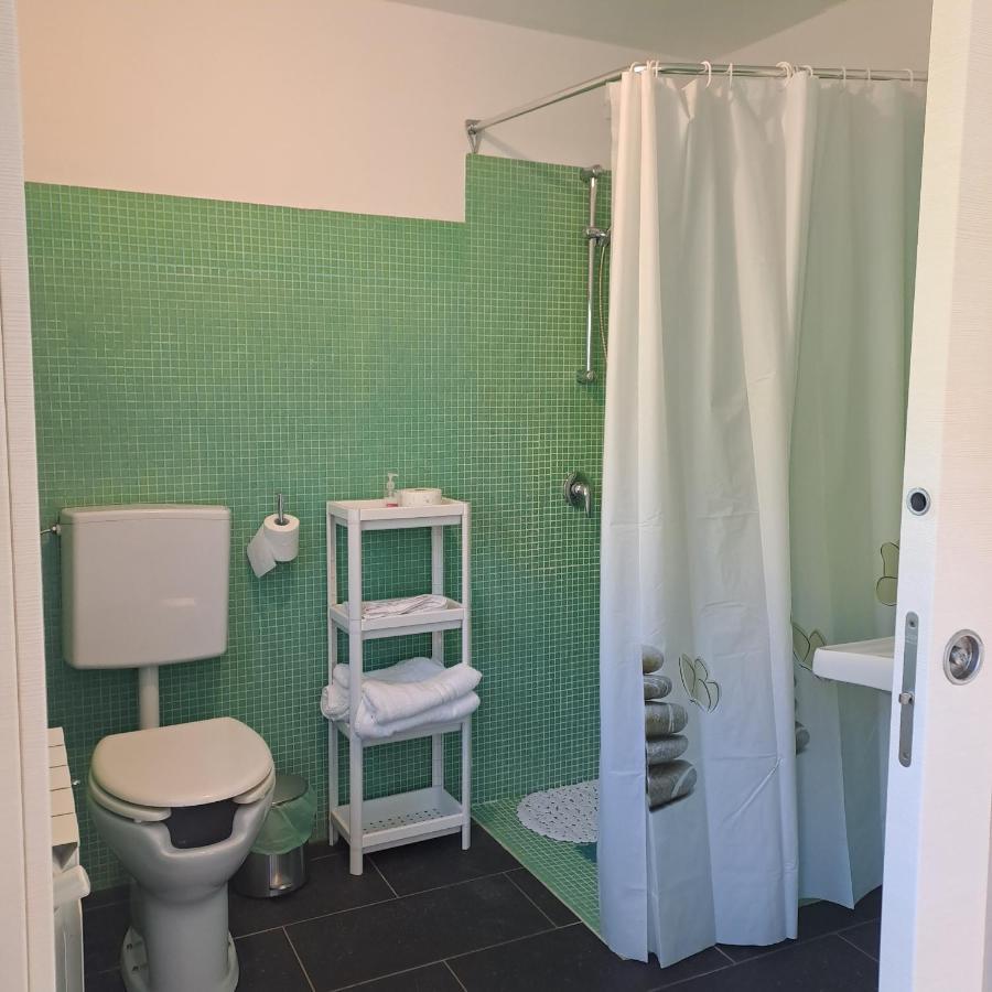 B&B La Casina Rosa La Spezia Valeriano Lunense Экстерьер фото