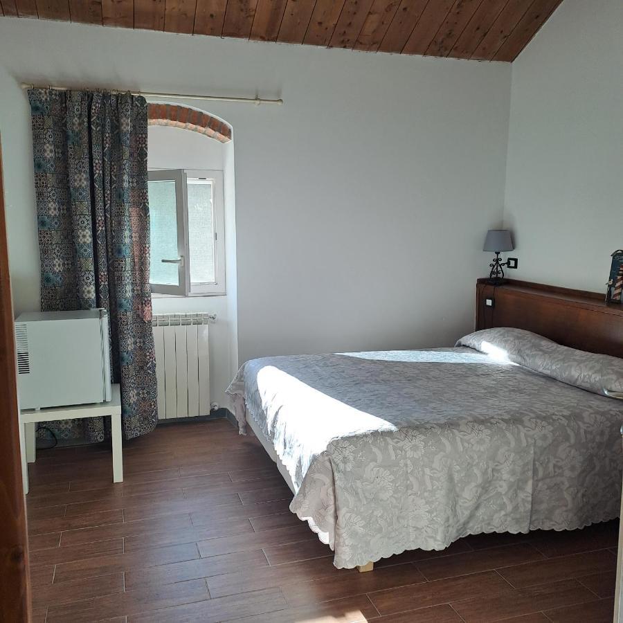 B&B La Casina Rosa La Spezia Valeriano Lunense Экстерьер фото