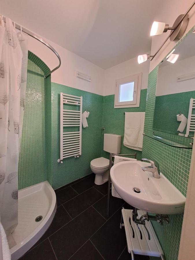 B&B La Casina Rosa La Spezia Valeriano Lunense Экстерьер фото