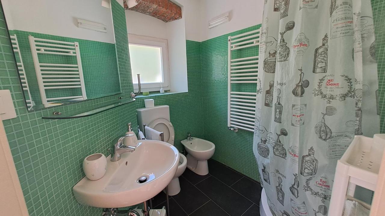 B&B La Casina Rosa La Spezia Valeriano Lunense Экстерьер фото